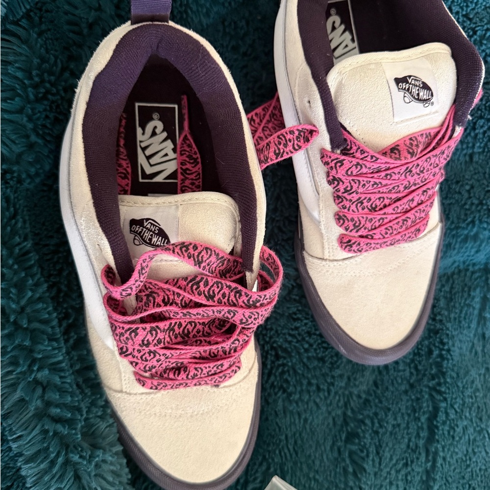 Vans White Canvas Sneakers with Pink Patterned Laces and Purple Trim